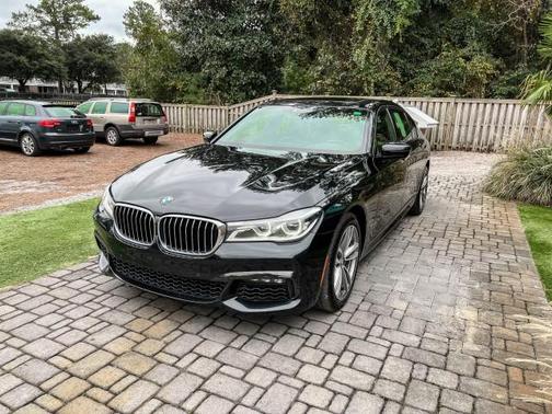 2018 BMW 750 i xDrive