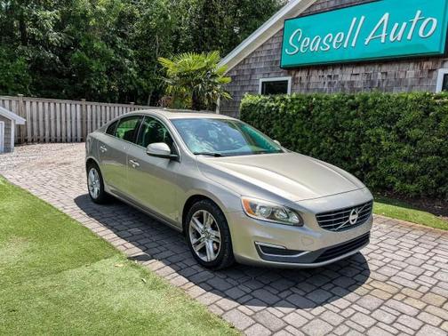 Seashell Metallic 2015 Volvo S60 T5 Premier Plus