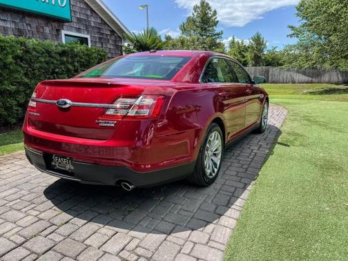 Ruby Red Metallic Tinted Clearcoat 2013 Ford Taurus Limited