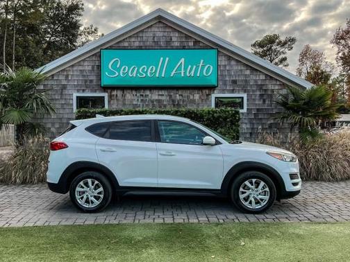 2019 Hyundai TUCSON SE