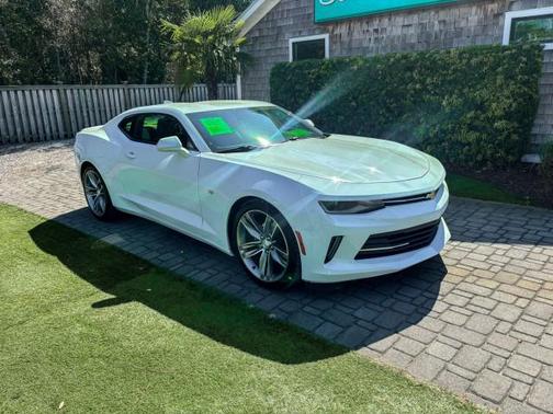 Summit White 2018 Chevrolet Camaro 2LT