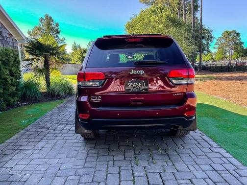 Velvet Red Pearlcoat 2018 Jeep Grand Cherokee Laredo E