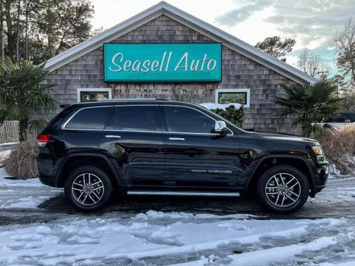 Diamond Black Crystal Pearlcoat 2021 Jeep Grand Cherokee Limited SUV