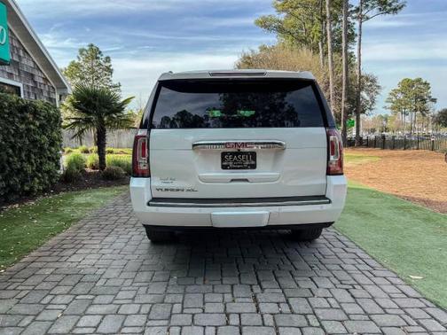 2016 GMC Yukon XL Denali