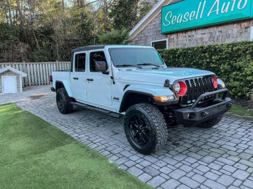 2021 Jeep Gladiator Sport