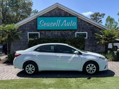 Blizzard Pearl 2014 Toyota Corolla LE