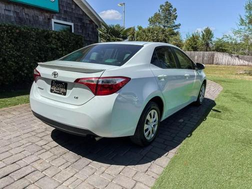 Blizzard Pearl 2014 Toyota Corolla LE
