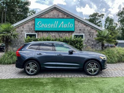 2018 Volvo XC60 T5 Momentum