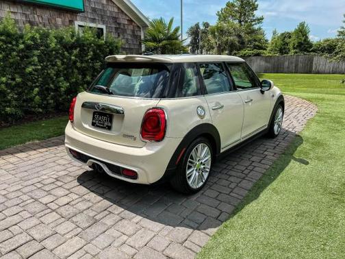 2016 MINI Hardtop Cooper S