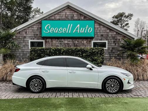 2023 Hyundai SONATA Hybrid Limited