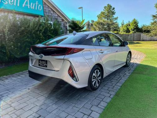 2018 Toyota Prius Prime Plus