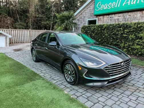 2022 Hyundai SONATA Hybrid SE
