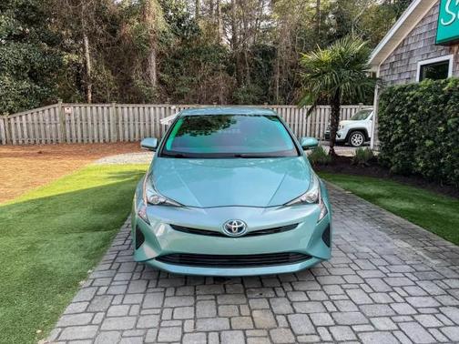 2016 Toyota Prius Two Eco
