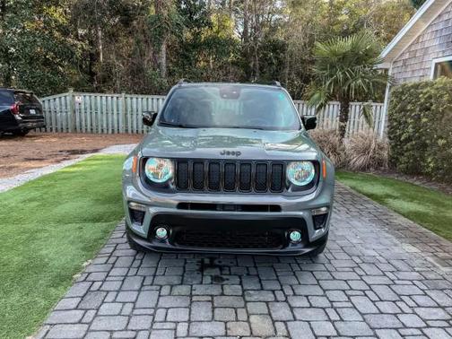 2022 Jeep Renegade Altitude