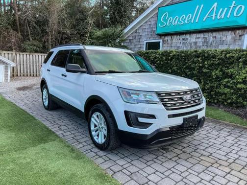 2017 Ford Explorer Base