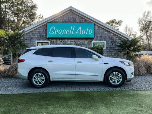 White Frost Tricoat 2020 Buick Enclave Essence SUV