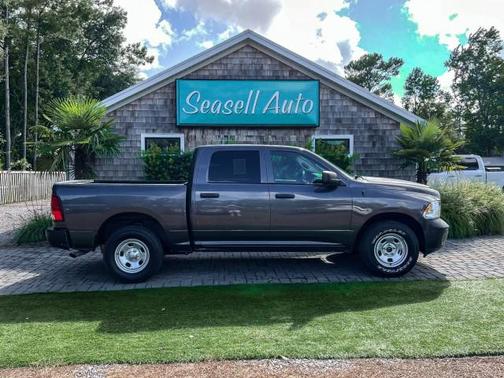 2018 RAM 1500 Tradesman/Express