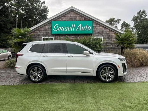 2023 Cadillac XT6 Premium Luxury FWD