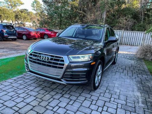 2018 Audi Q5 2.0T Premium Plus