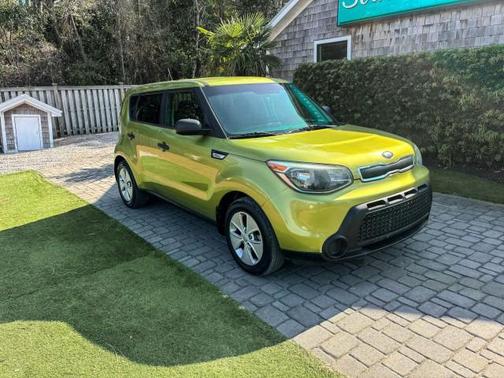 2016 Kia Soul Base