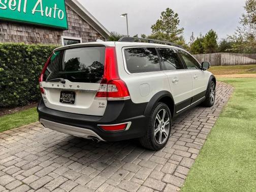 2015 Volvo XC70 T6