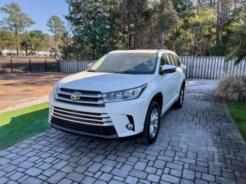 2017 Toyota Highlander Limited