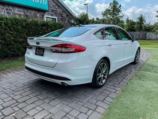 Oxford White 2017 Ford Fusion S