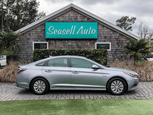 2016 Hyundai SONATA Hybrid SE