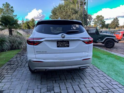 2020 Buick Enclave FWD Essence