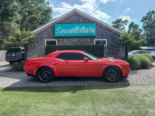 Go Mango 2021 Dodge Challenger R/T Scat Pack Widebody