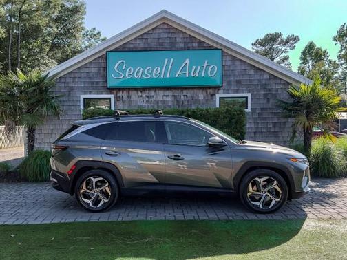 Amazon Gray 2022 Hyundai TUCSON Limited