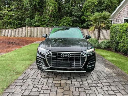 Brilliant Black 2021 Audi Q5 45 Premium