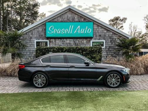 Dark Graphite Metallic 2019 BMW 530 xDrive Sedan