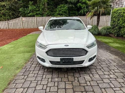 Oxford White 2016 Ford Fusion Energi SE Luxury