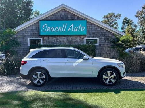 2017 Mercedes-Benz GLC 300 Base