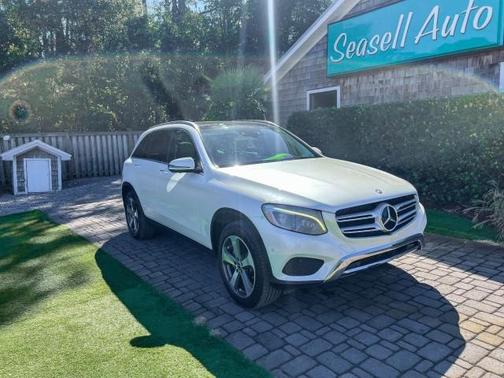 2017 Mercedes-Benz GLC 300 Base