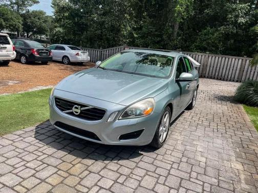 Silver Metallic 2013 Volvo S60 T5