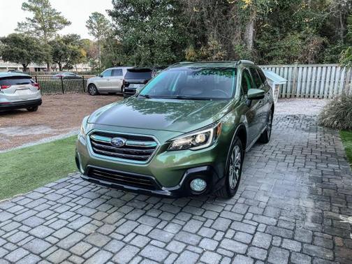 2019 Subaru Outback 2.5i Touring
