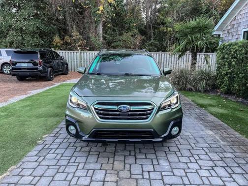 2019 Subaru Outback 2.5i Touring