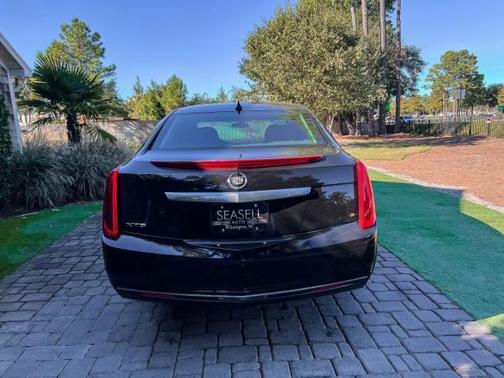 2014 Cadillac XTS Base