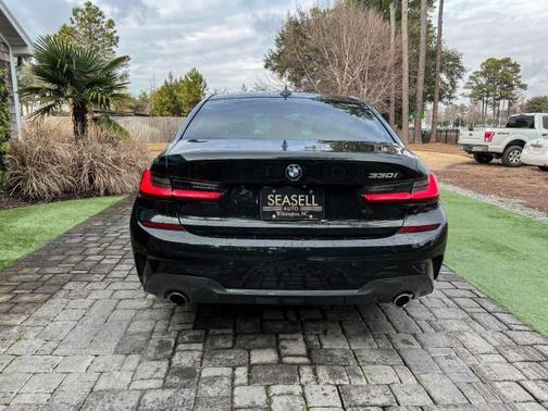 2019 BMW 330 330i