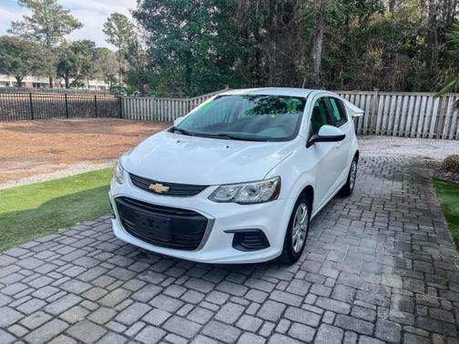 2017 Chevrolet Sonic LT