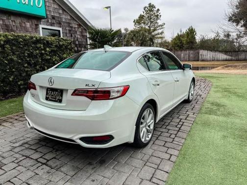 2017 Acura ILX AcuraWatch Plus Package
