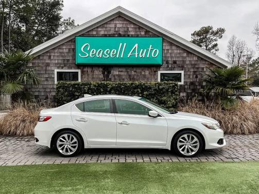 2017 Acura ILX AcuraWatch Plus Package