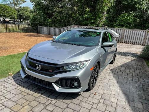 Lunar Silver Metallic 2017 Honda Civic Si