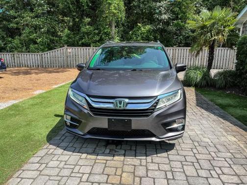 Modern Steel Metallic 2019 Honda Odyssey Touring