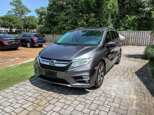Modern Steel Metallic 2019 Honda Odyssey Touring
