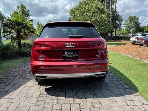 Matador Red Metallic 2018 Audi Q5 2.0T Premium Plus