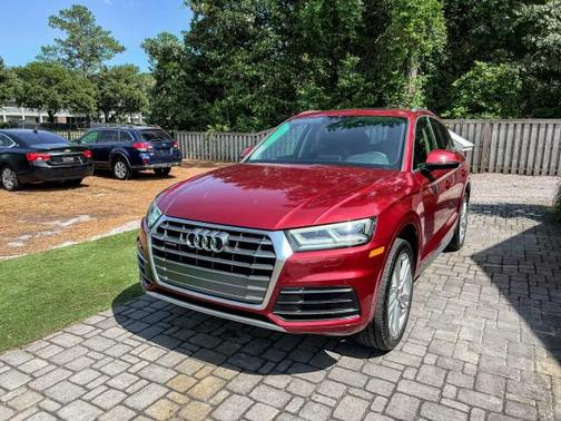 Matador Red Metallic 2018 Audi Q5 2.0T Premium Plus
