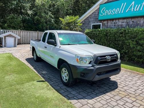 Super White 2015 Toyota Tacoma Base